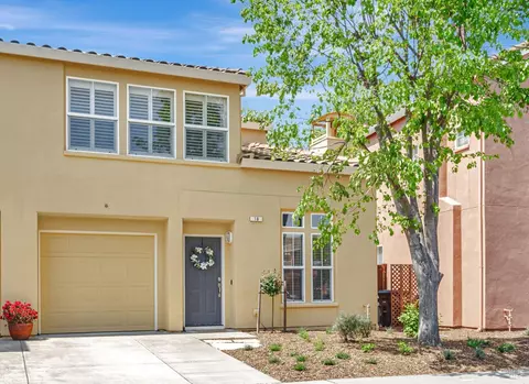 10 Arnold Dr, Novato, CA 94949