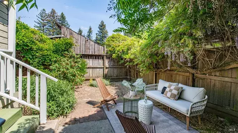 Exterior - 623 3rd St, Napa, CA 94559 photo 5 of 14