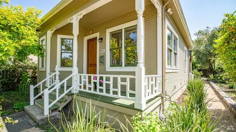 Exterior - 623 3rd St, Napa, CA 94559 photo 1 of 14