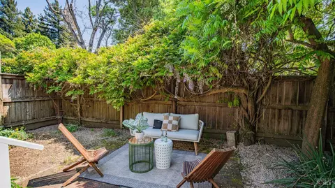Exterior - 623 3rd St, Napa, CA 94559 photo 4 of 14