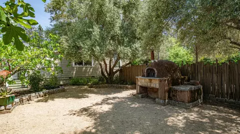Exterior - 623 3rd St, Napa, CA 94559 photo 10 of 14