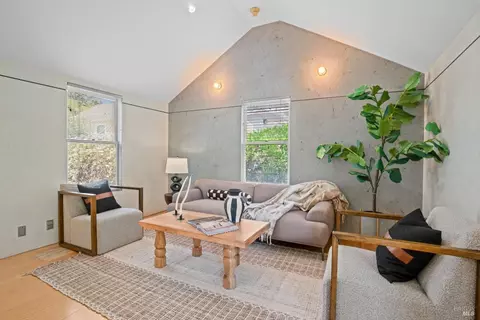 Living - 623 3rd St, Napa, CA 94559 photo 1 of 1