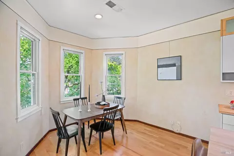 Dining - 623 3rd St, Napa, CA 94559 photo 1 of 3