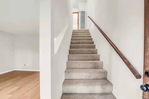 Entry Way - 883 Arbor Ave, Sonoma, CA 95476 photo 1 of 2
