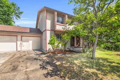 Exterior - 883 Arbor Ave, Sonoma, CA 95476 photo 1 of 8