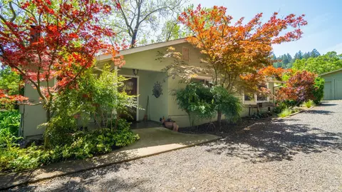 2267 Westside Rd, Healdsburg, CA 95448