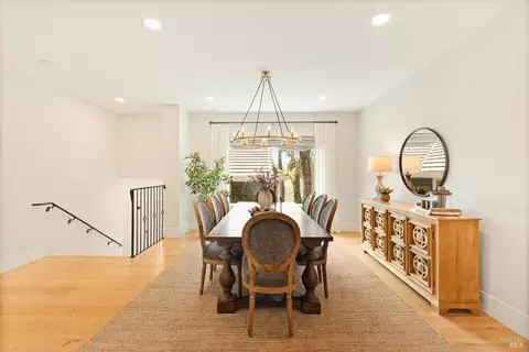 Dining - 943 Appleridge Pl, Fairfield, CA 94534 photo 4 of 4