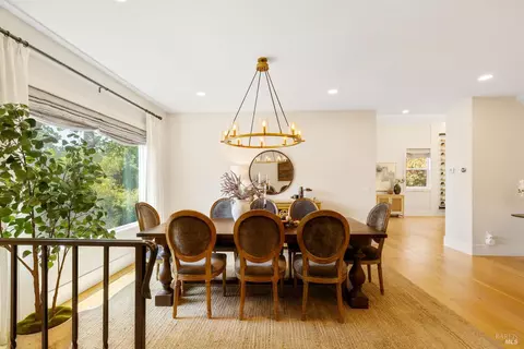 Dining - 943 Appleridge Pl, Fairfield, CA 94534 photo 3 of 4