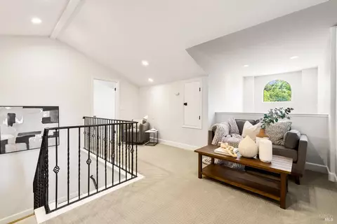 Entry Way - 943 Appleridge Pl, Fairfield, CA 94534 photo 7 of 8