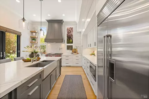 Kitchen - 943 Appleridge Pl, Fairfield, CA 94534 photo 6 of 9