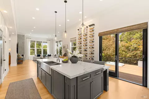 Kitchen - 943 Appleridge Pl, Fairfield, CA 94534 photo 8 of 9