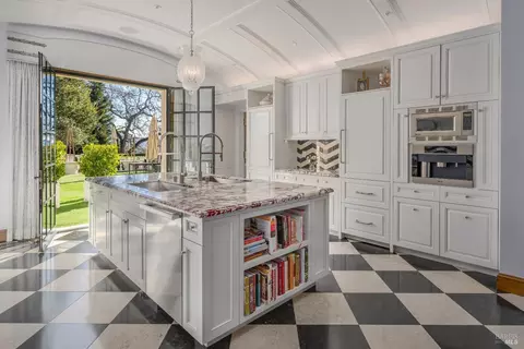 Kitchen - 175 4th St E, Sonoma, CA 95476 photo 1 of 3