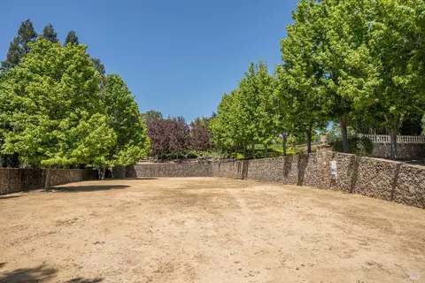Exterior - 175 4th St E, Sonoma, CA 95476 photo 17 of 19