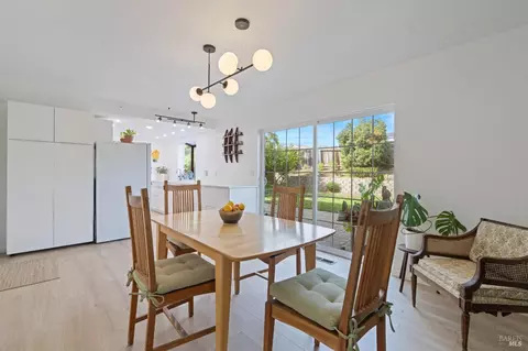 Dining - 624 N Regatta Dr, Vallejo, CA 94591 photo 3 of 3