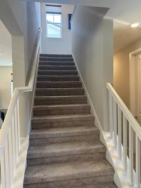 Entry Way - 8178 Rainwater Dr, Vallejo, CA 94591 photo 5 of 8