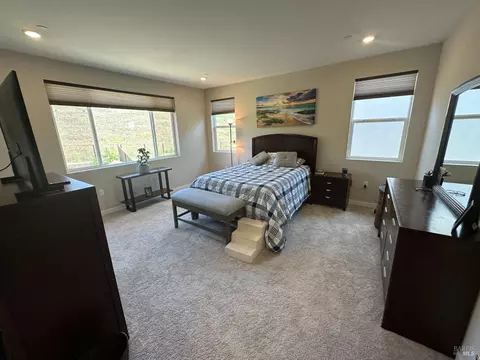 Bedroom - 8178 Rainwater Dr, Vallejo, CA 94591 photo 5 of 6