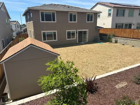Exterior - 8178 Rainwater Dr, Vallejo, CA 94591 photo 5 of 9
