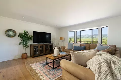 Living - 1568 Old Adobe Rd, Petaluma, CA 94954 photo 4 of 6