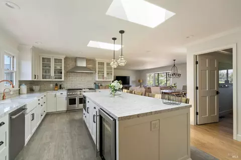 Kitchen - 1568 Old Adobe Rd, Petaluma, CA 94954 photo 5 of 9