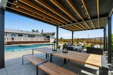 Exterior - 1568 Old Adobe Rd, Petaluma, CA 94954 photo 12 of 16