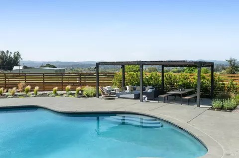 Exterior - 1568 Old Adobe Rd, Petaluma, CA 94954 photo 9 of 16