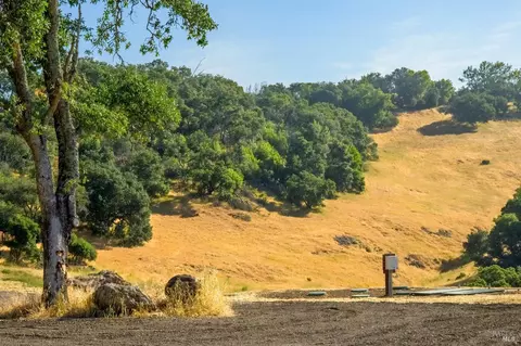 19539 Arrowhead Mountain Rd, Sonoma, CA 95476 photo 9