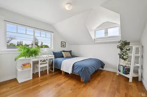 Bedroom - 27 Webster St, Petaluma, CA 94952 photo 9 of 13