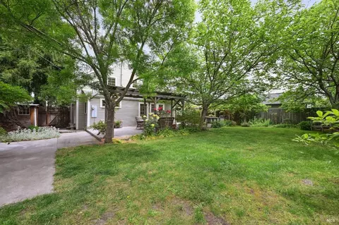 Exterior - 27 Webster St, Petaluma, CA 94952 photo 16 of 25