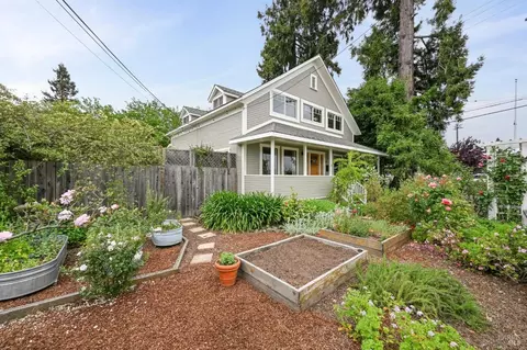 Exterior - 27 Webster St, Petaluma, CA 94952 photo 23 of 25