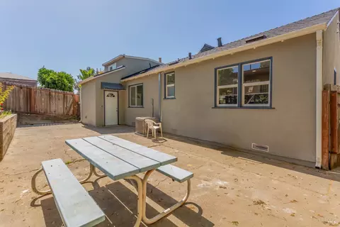 Exterior - 948 Benicia Rd, Vallejo, CA 94591 photo 5 of 12