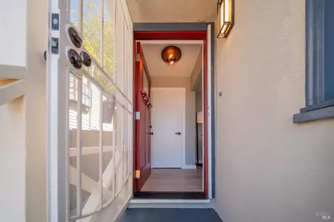 Entry Way - 948 Benicia Rd, Vallejo, CA 94591 photo 2 of 2