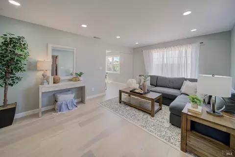 Living - 948 Benicia Rd, Vallejo, CA 94591 photo 2 of 2