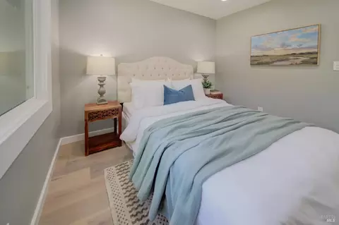 Bedroom - 948 Benicia Rd, Vallejo, CA 94591 photo 2 of 5