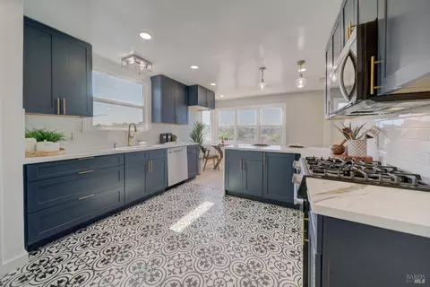 Kitchen - 948 Benicia Rd, Vallejo, CA 94591 photo 5 of 5
