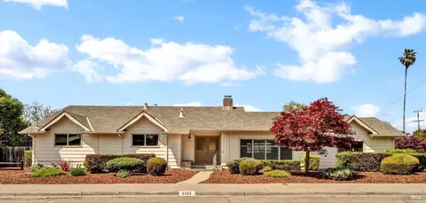 3725 Evergreen Rd, Santa Rosa, CA 95405