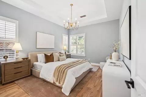 Bedroom - 1332 Jones St, Sonoma, CA 95476 photo 2 of 7