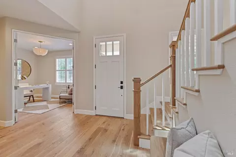 Entry Way - 1332 Jones St, Sonoma, CA 95476 photo 2 of 6