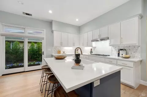 Kitchen - 1332 Jones St, Sonoma, CA 95476 photo 2 of 12