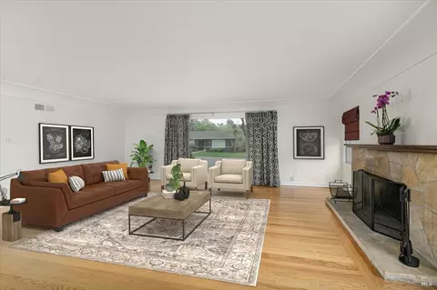 1361 Mariposa St, Vallejo, CA 94590 photo 7