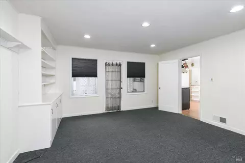 1361 Mariposa St, Vallejo, CA 94590 photo 20
