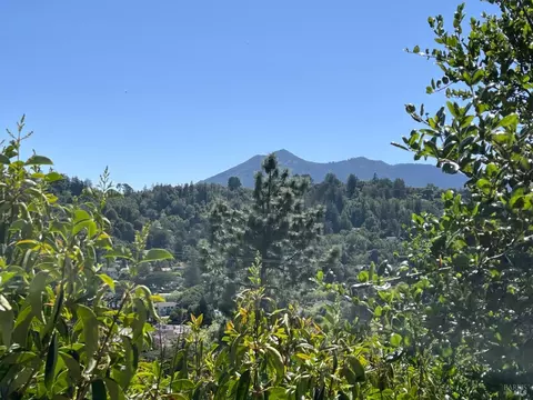 190 Tamal Vista Dr, San Rafael, CA 94901