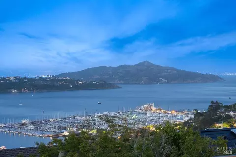 View/Area - 33 Wray Ave, Sausalito, CA 94965 photo 2 of 19
