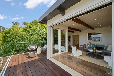 Exterior - 33 Wray Ave, Sausalito, CA 94965 photo 11 of 25