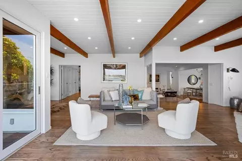 Living - 33 Wray Ave, Sausalito, CA 94965 photo 5 of 11