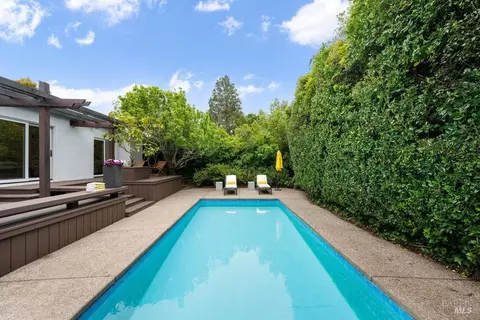 Exterior - 33 Wray Ave, Sausalito, CA 94965 photo 23 of 25