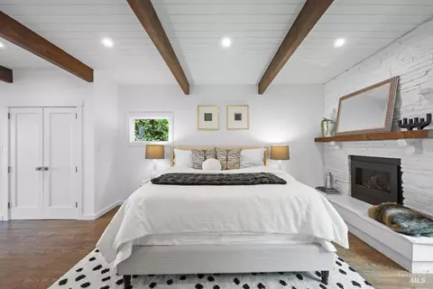 Bedroom - 33 Wray Ave, Sausalito, CA 94965 photo 5 of 10