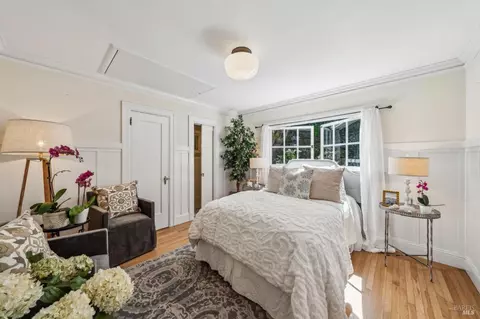 Bedroom - 81 Cazneau Ave, Sausalito, CA 94965 photo 5 of 13
