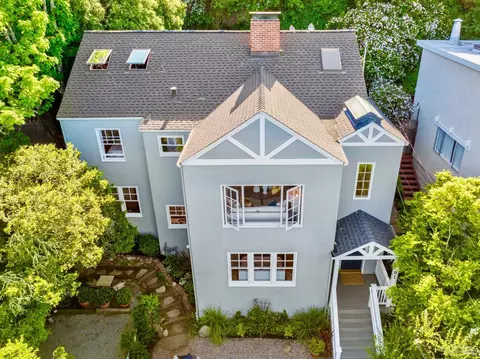 Exterior - 81 Cazneau Ave, Sausalito, CA 94965 photo 3 of 24
