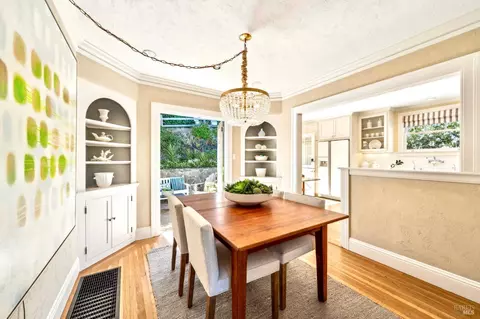 Dining - 81 Cazneau Ave, Sausalito, CA 94965 photo 1 of 5