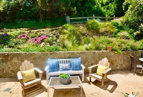Exterior - 81 Cazneau Ave, Sausalito, CA 94965 photo 14 of 24
